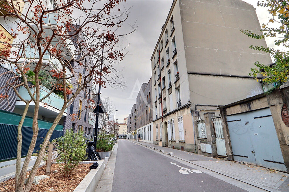 Vente Appartement Appartement  2 pièce(s) 29.71 m2 Aubervilliers