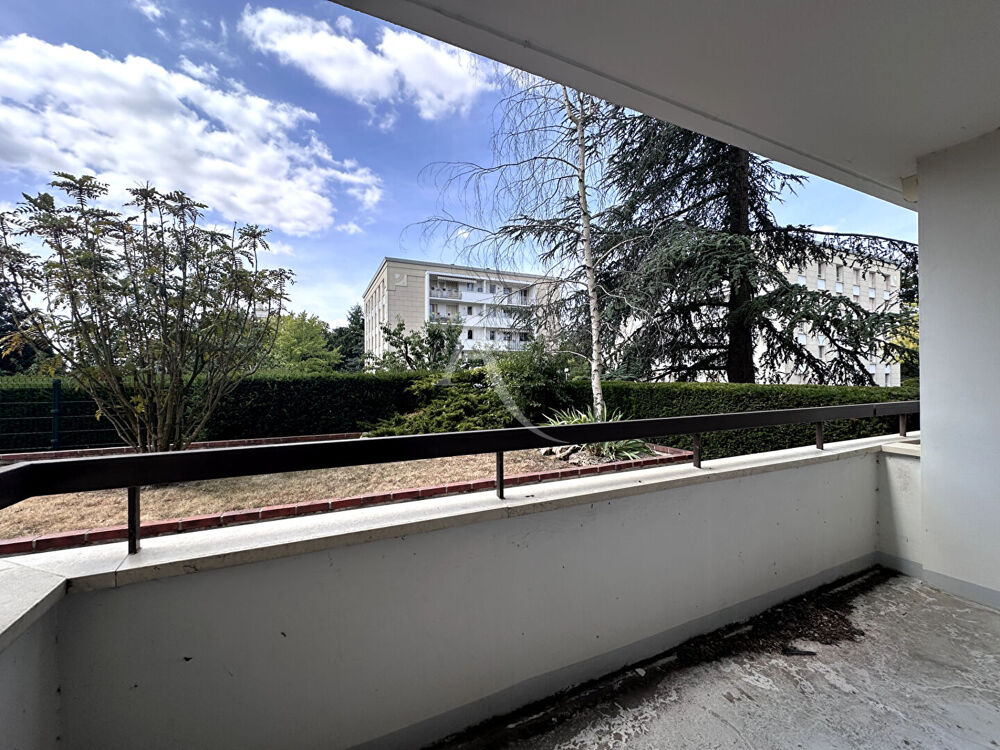 Location Appartement TYPE 3, REIMS - EUROPE Reims