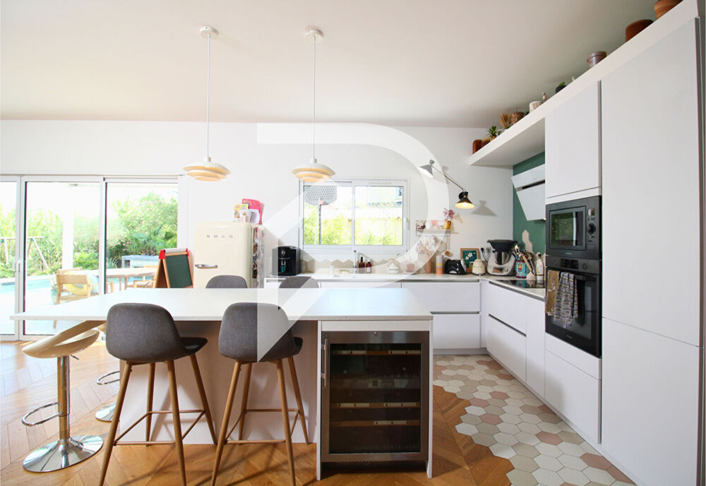 � vendre  Maison Aigues-Mortes (30220)