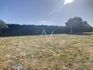  Terrain à vendre 977 m²