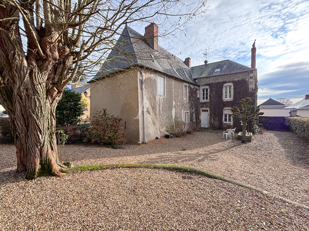Vente Maison Maison Chateau Gontier Sur Mayenne 8 pièce(s) 240 m2 Chateau gontier sur mayenne