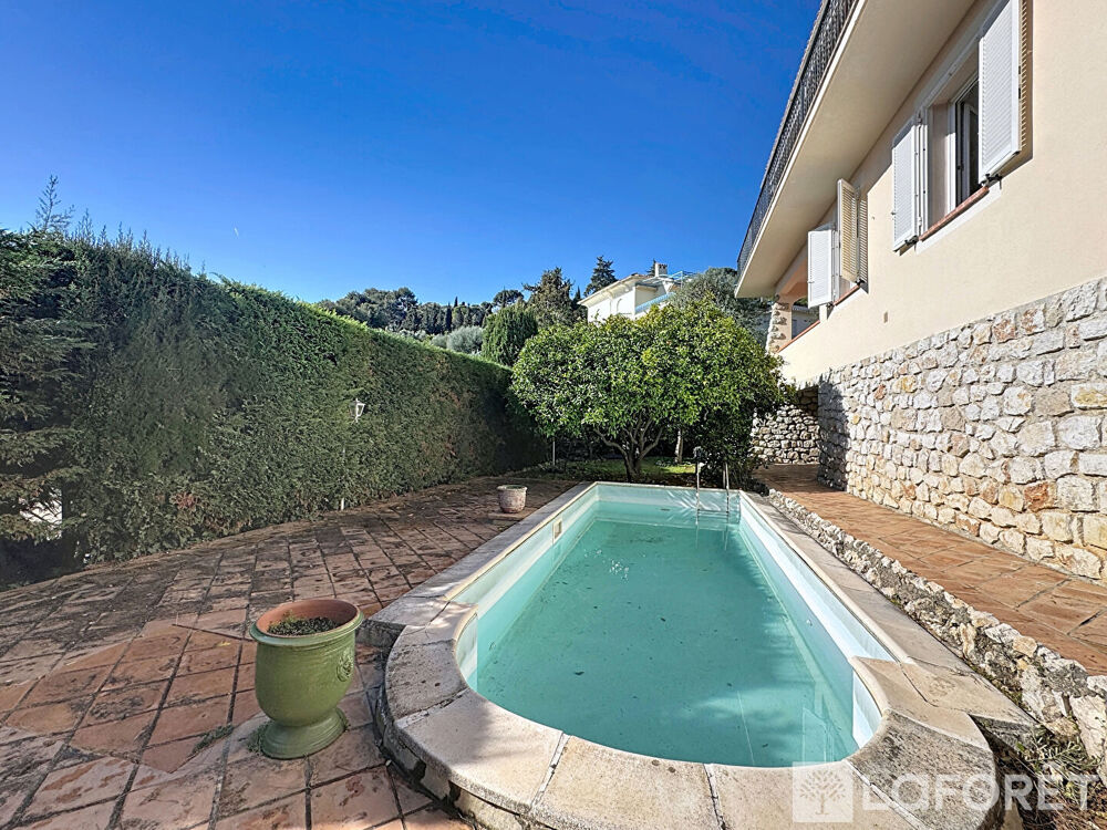 � vendre  Maison Roquebrune-Cap-Martin (06190)