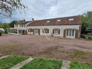  Maison � vendre 10 pi�ces 305 m�