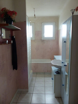  Maison  vendre 4 pices 80 m