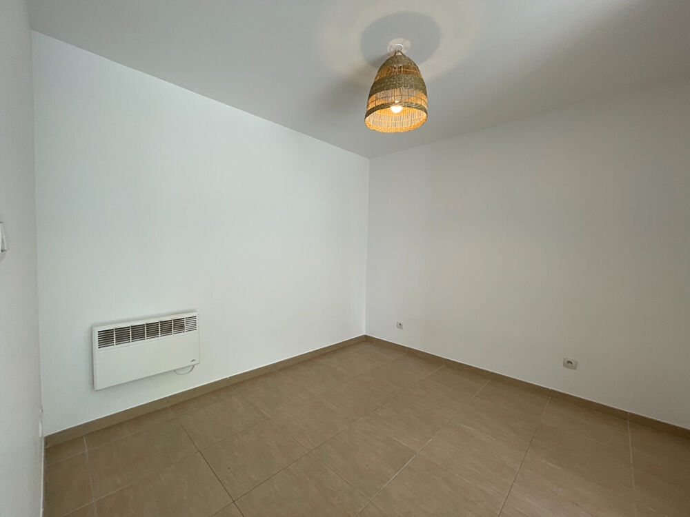 Location Appartement MOULIN TESTAS   - 2 pièce(s) TERRASSE PARKING  - 26 m2 Aix en provence