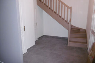  Maison à louer 4 pièces 89 m²