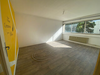 Appartement à louer 2 pièces 49 m²