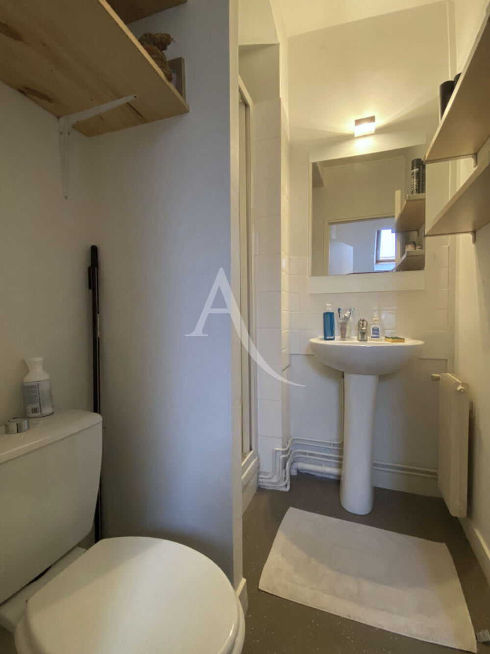 A LOUER T2 Angers gare - 25.58 m²