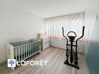  Appartement � vendre 5 pi�ces 84 m�