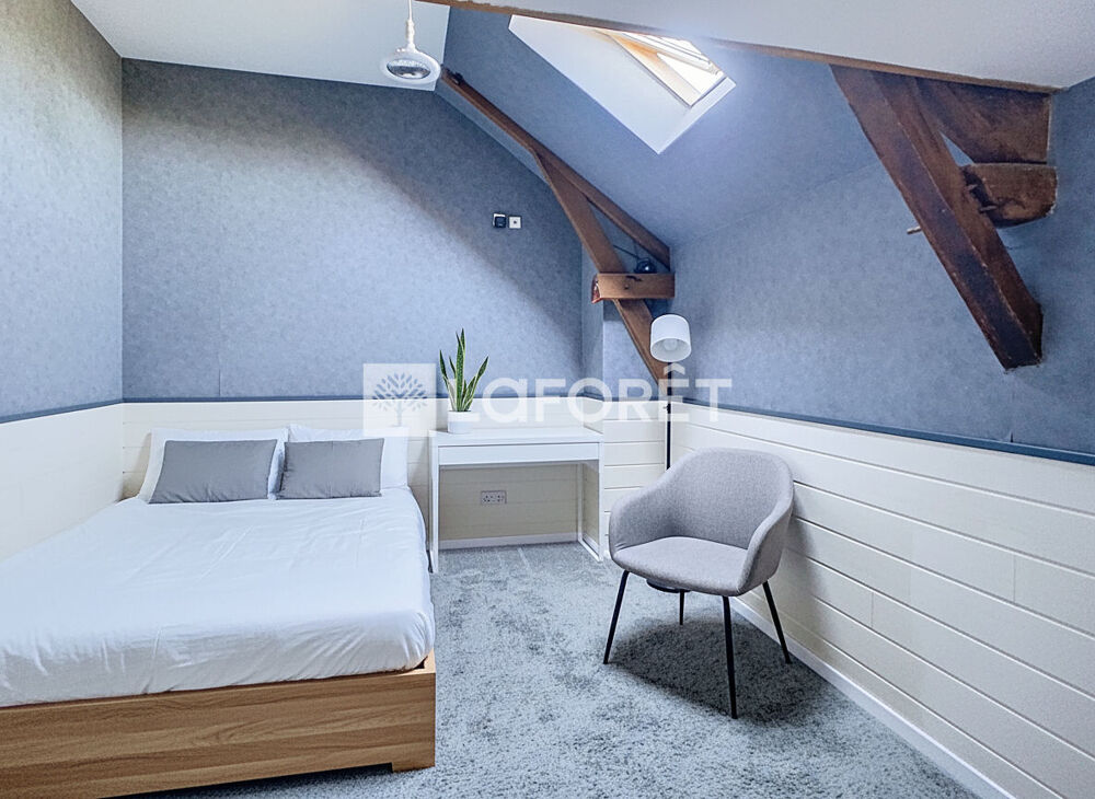 Maison Monterfil 8 pièce(s) 165 m2