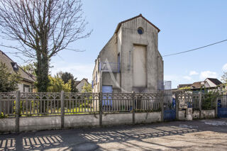  Immeuble � vendre 10 pi�ces 260 m�