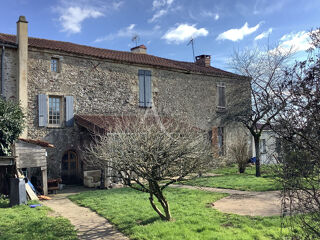  Villa  vendre 10 pices 290 m