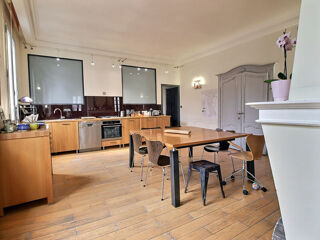  Appartement  vendre 5 pices 206 m