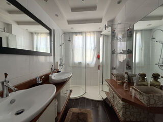  Maison � vendre 7 pi�ces 165 m�