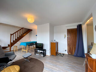  Appartement à louer 3 pièces 59 m²