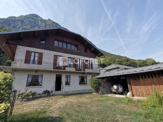  Maison � vendre 10 pi�ces 249 m�