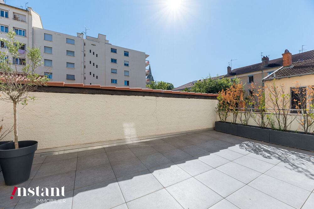 T4 d'exception avec Terrasse - Montchat