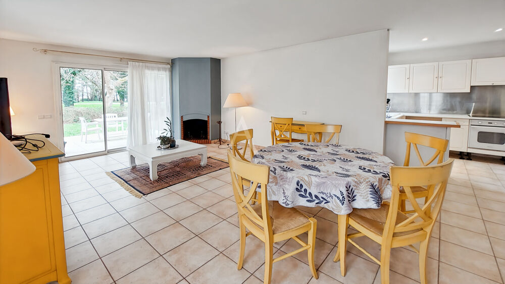 Location Maison Maison meublée 4 pièces avec jardin, garage et accès piscine Saint andre des eaux