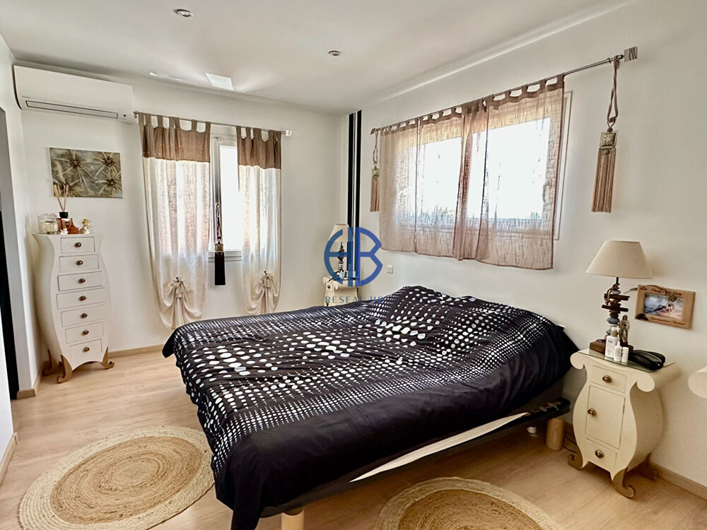 � vendre  Maison Vias (34450)