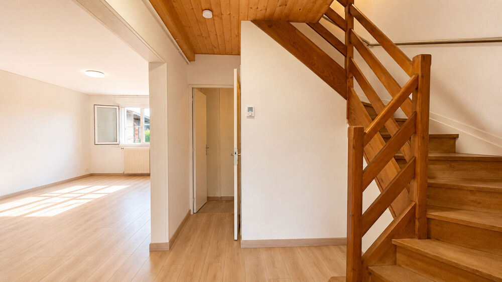 Vente Maison A VENDRE PAVILLON DE TYPE 4 AVEC GARAGE ET JARDIN - SECTEUR SAINT SAVIN Saint savin