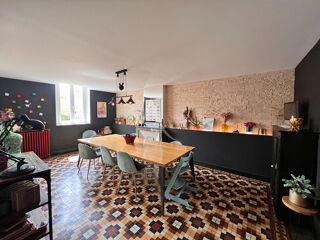  Maison  vendre 6 pices 208 m