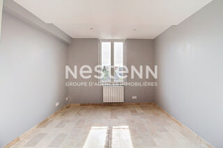  Appartement à louer 2 pièces 33 m²
