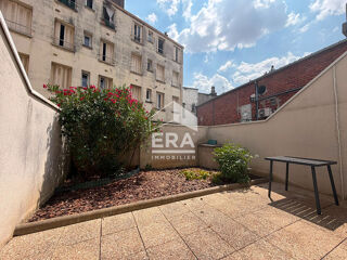  Appartement à louer 2 pièces 45 m²