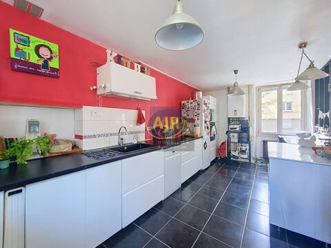  Appartement à vendre 7 pièces 155 m²
