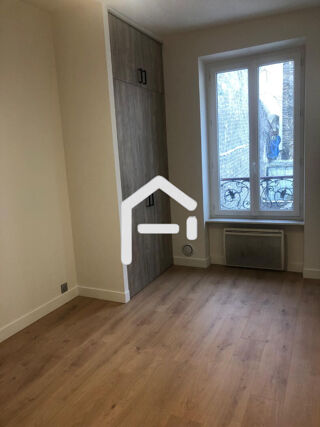  Appartement à louer 1 pièce 18 m²