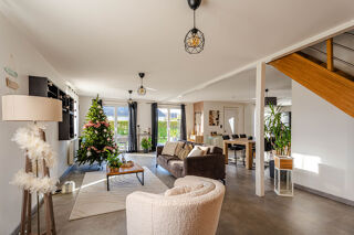  Maison � vendre 6 pi�ces 165 m�