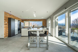  Maison � vendre 8 pi�ces 227 m�