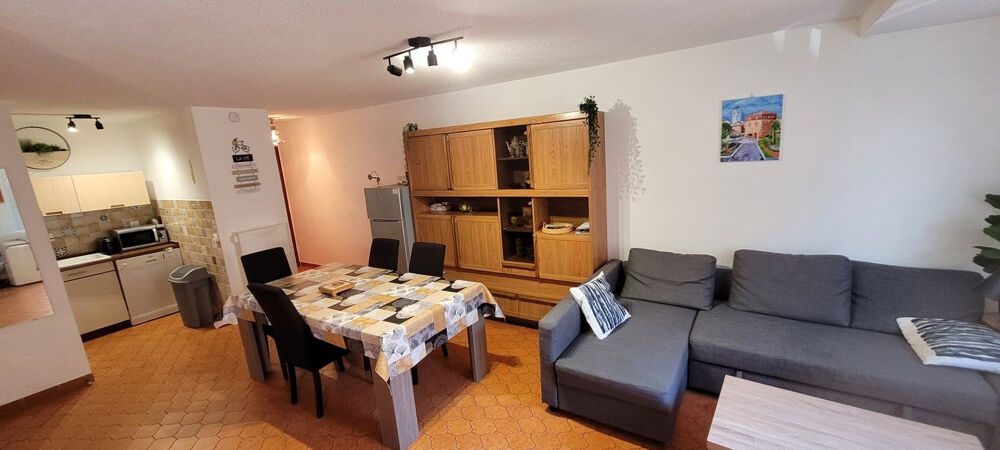 Sainte-Maxime - Appartement T2 meublé, centre-ville, 100 m de la plage