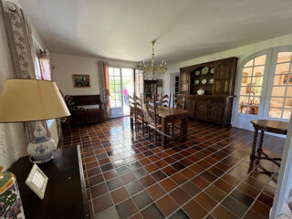  Villa à vendre 11 pièces 300 m²