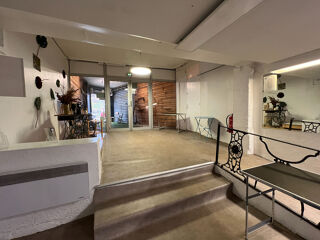 Immeuble à vendre 11 pièces 450 m²