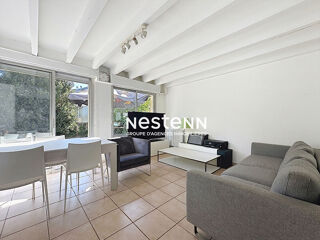  Immeuble à vendre 6 pièces 158 m²