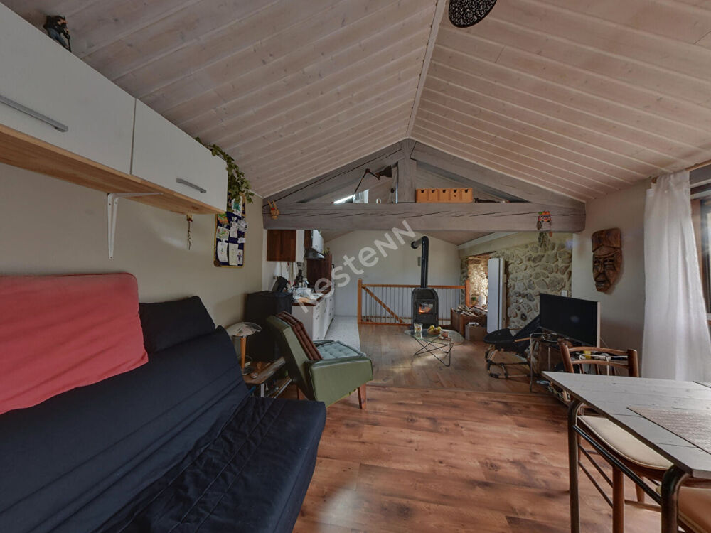ARDECHE, Vallée de l'Eyrieux : Maison 2 pièces 50 m2 dans un hameau en pleine nature.