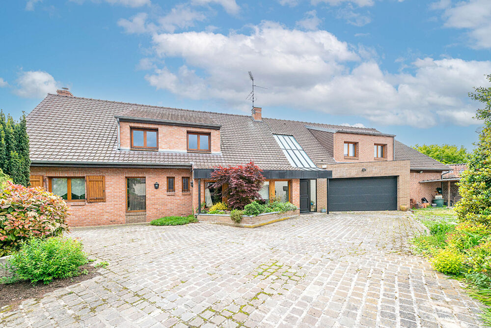 Maison Brillon 7 pièce(s) 243 m2