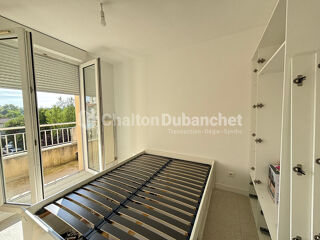  Appartement à louer 4 pièces 103 m²