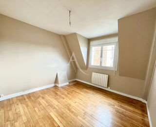  Appartement à louer 3 pièces 72 m²