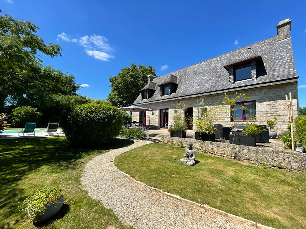 Vente Maison Maison 4 chambres avec 2000 m² de terrain et une piscine Elven