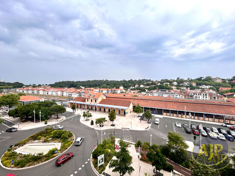 Arcachon Centre-ville / Gare / Olympia / 165m&sup2; 5368 33120 Arcachon