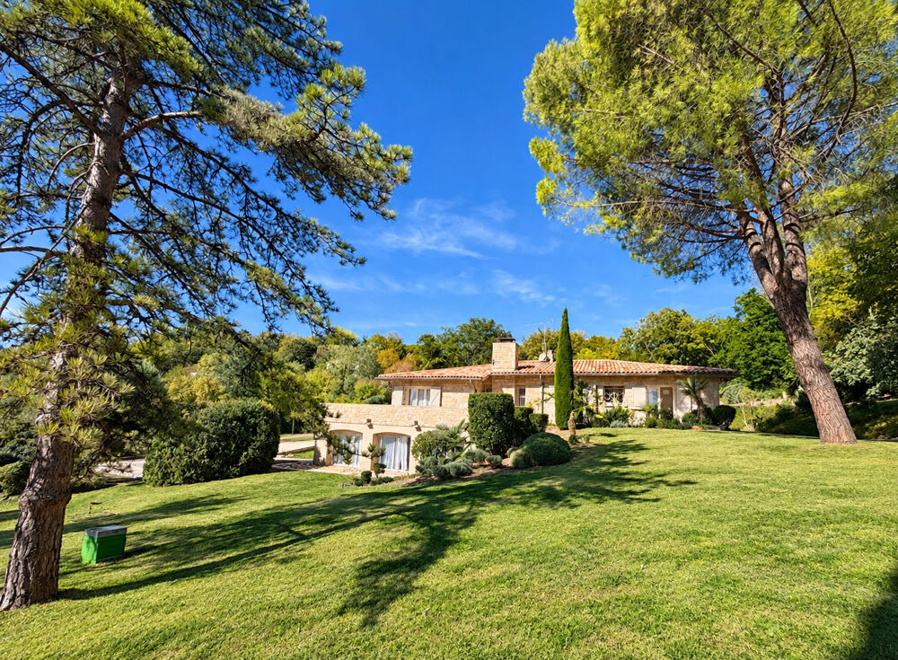 Vente Maison Montpezat De Quercy - Propriété 5 pièces  267.47 m2 Montpezat de quercy