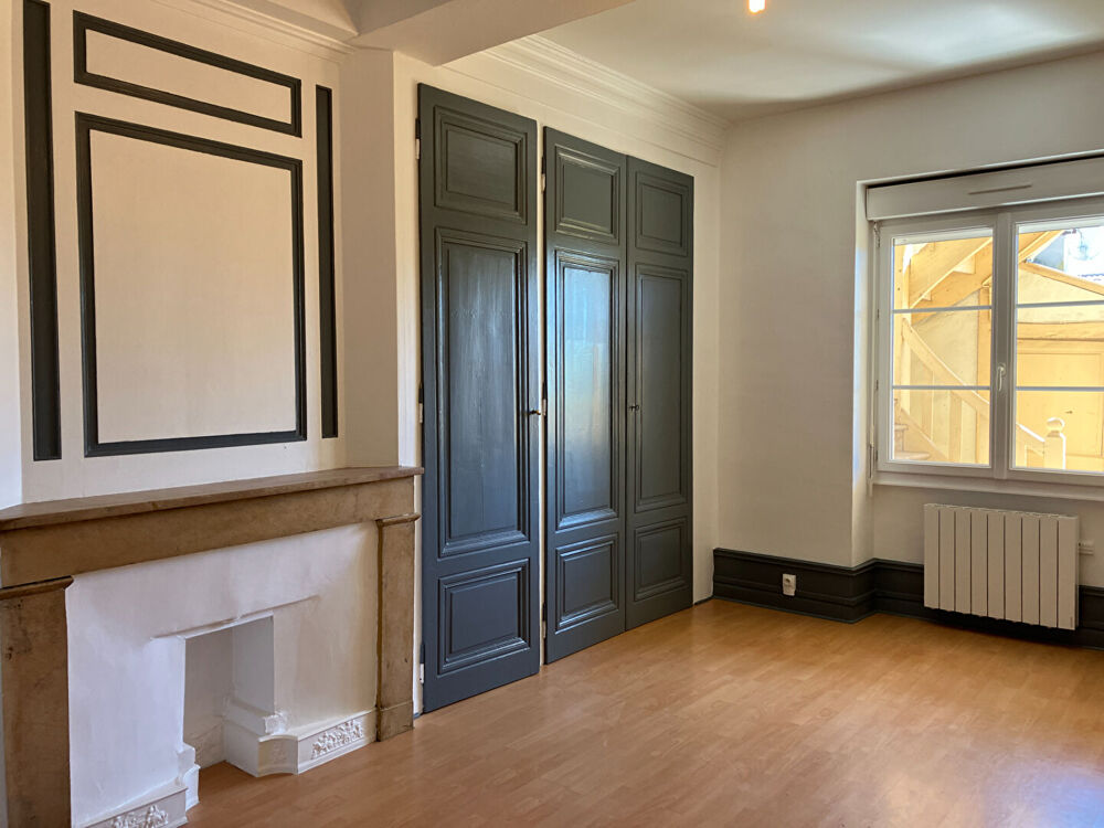 Location Appartement T3  Centre ville de 81.05 m2, Meximieux