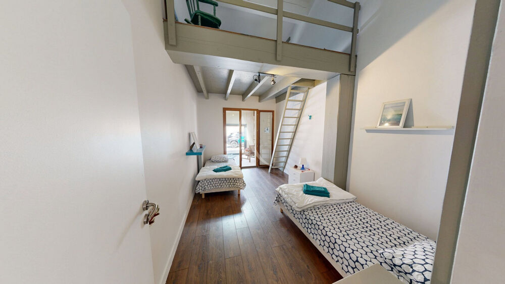 à vendre  Maison Névian (11200)