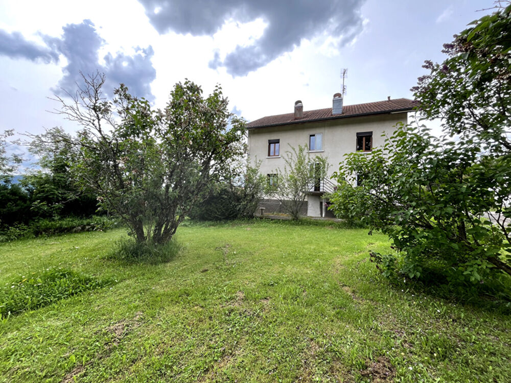 MAISON DE 316,95 M2 9 PIECES SUR 5.52 ARES 149000 EUROS