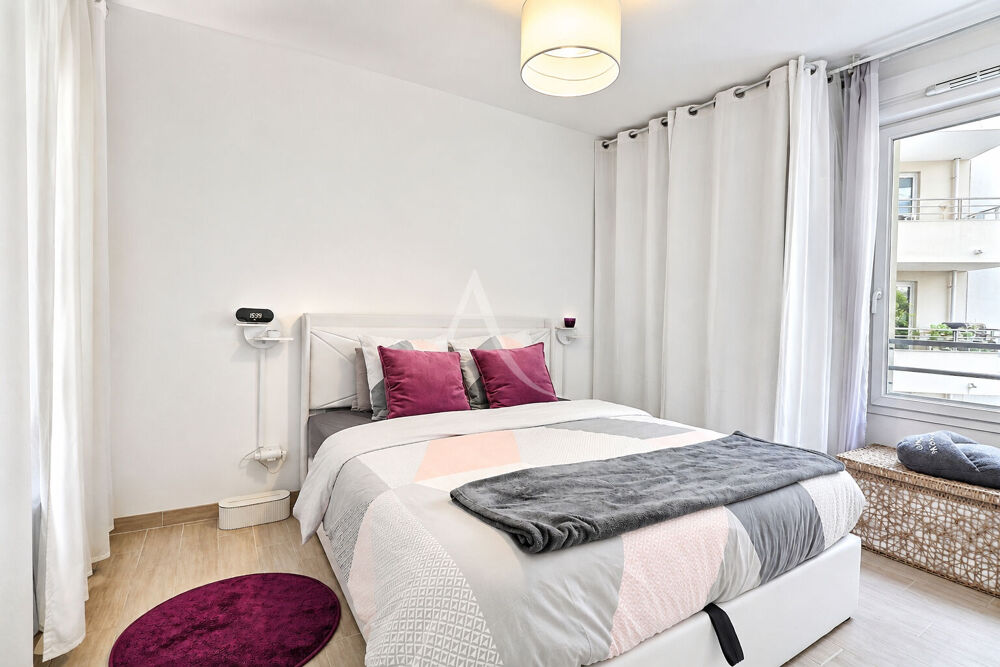 Vente Appartement Appartement 2 pièces avec terrasse 8m2 Marseille 11