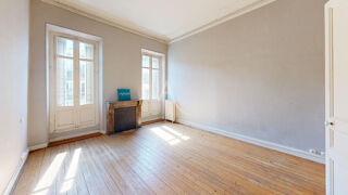  Appartement à vendre 4 pièces 130 m²
