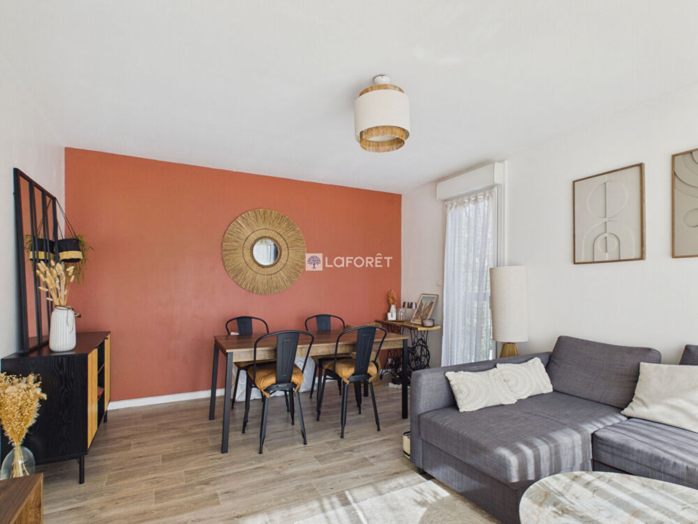 Location Appartement Appartement  2 pièce(s) 51.06 m2 Quimper