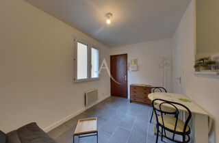  Appartement  louer 1 pice 16 m Auxerre