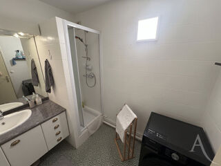  Appartement à louer 3 pièces 63 m²